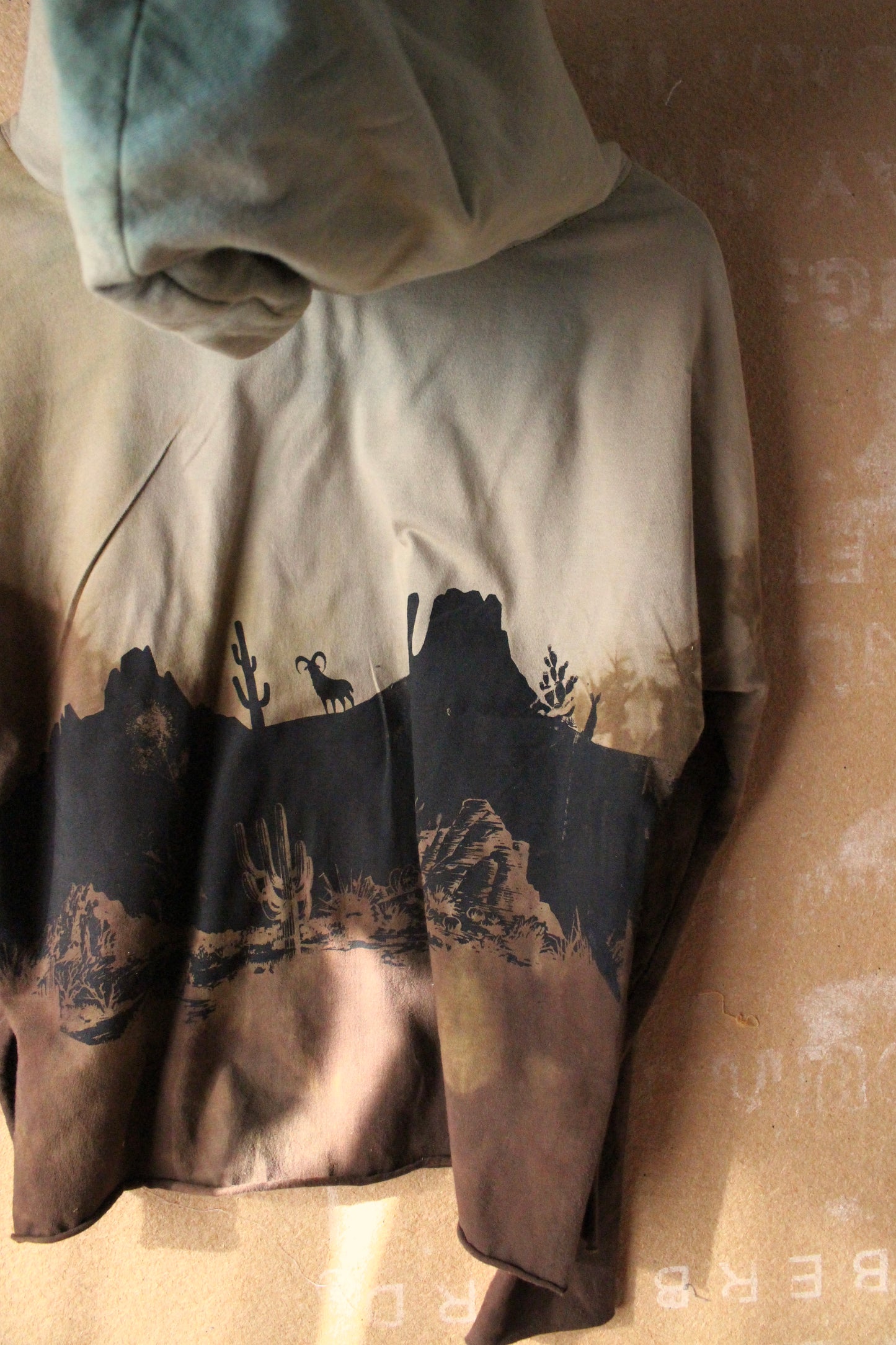 Small/Medium - -OOAK Grand Risings on the Canyon -Oversized Hood Hoodie Long sleeve Shirt - Soft- 100% Cotton - Deadstock fabric - Regenera-zhinh