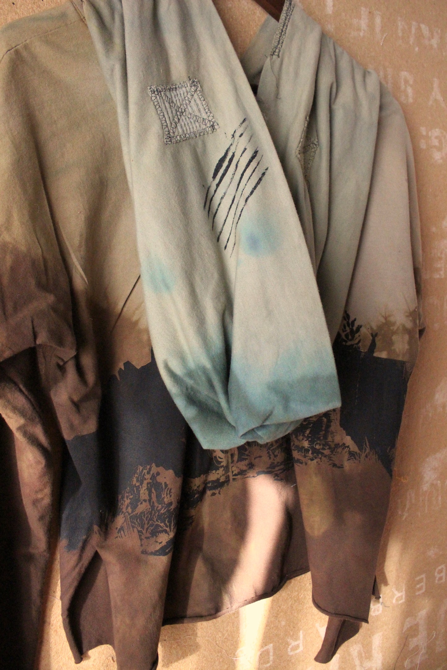 Small/Medium - -OOAK Grand Risings on the Canyon -Oversized Hood Hoodie Long sleeve Shirt - Soft- 100% Cotton - Deadstock fabric - Regenera-zhinh