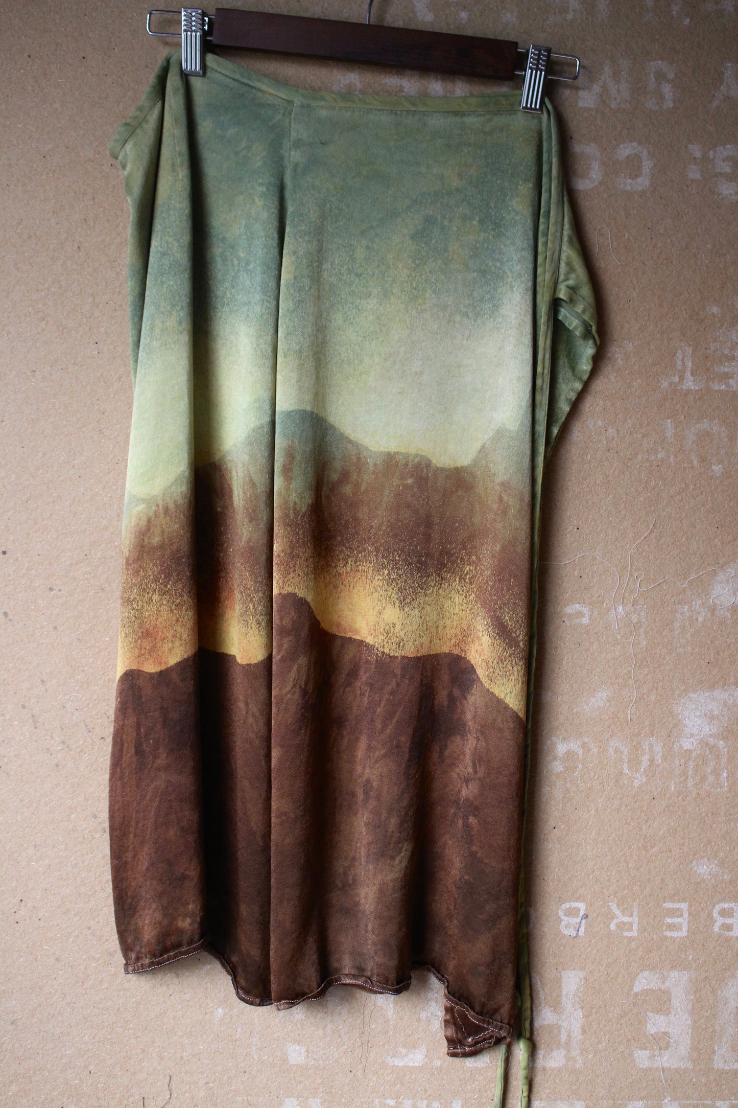 M/L/XL - Mountain Serenity Tapestry landscape wrap skirt - Green/Yellow hues orange peel wast sillk fabric