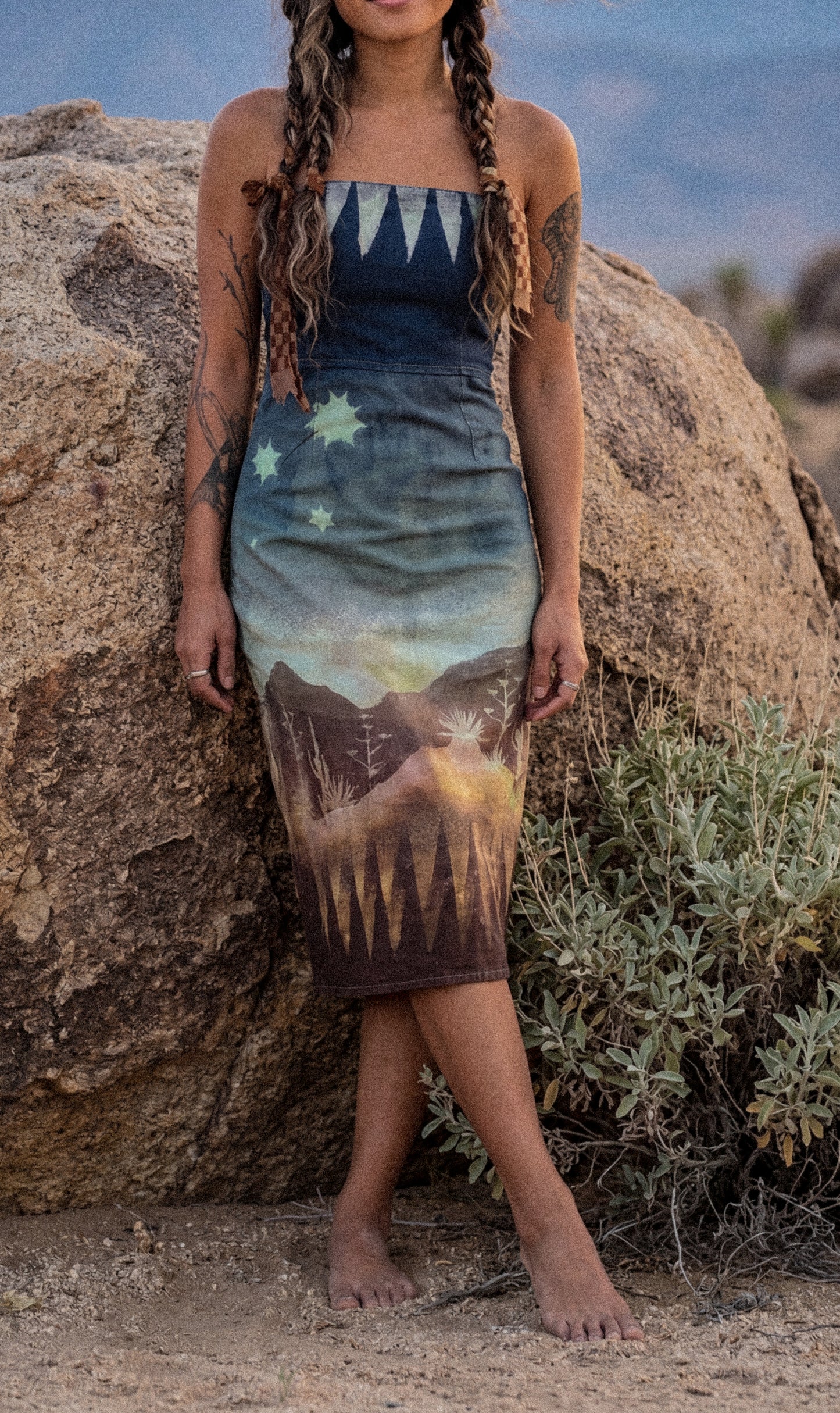 Fits XS & S - High Desert Mountain Dress - Made From 50 Linen/48 Rayon/2 Spndx - Tie Back adjustable and Zipper - Stretchy -Uplcycled