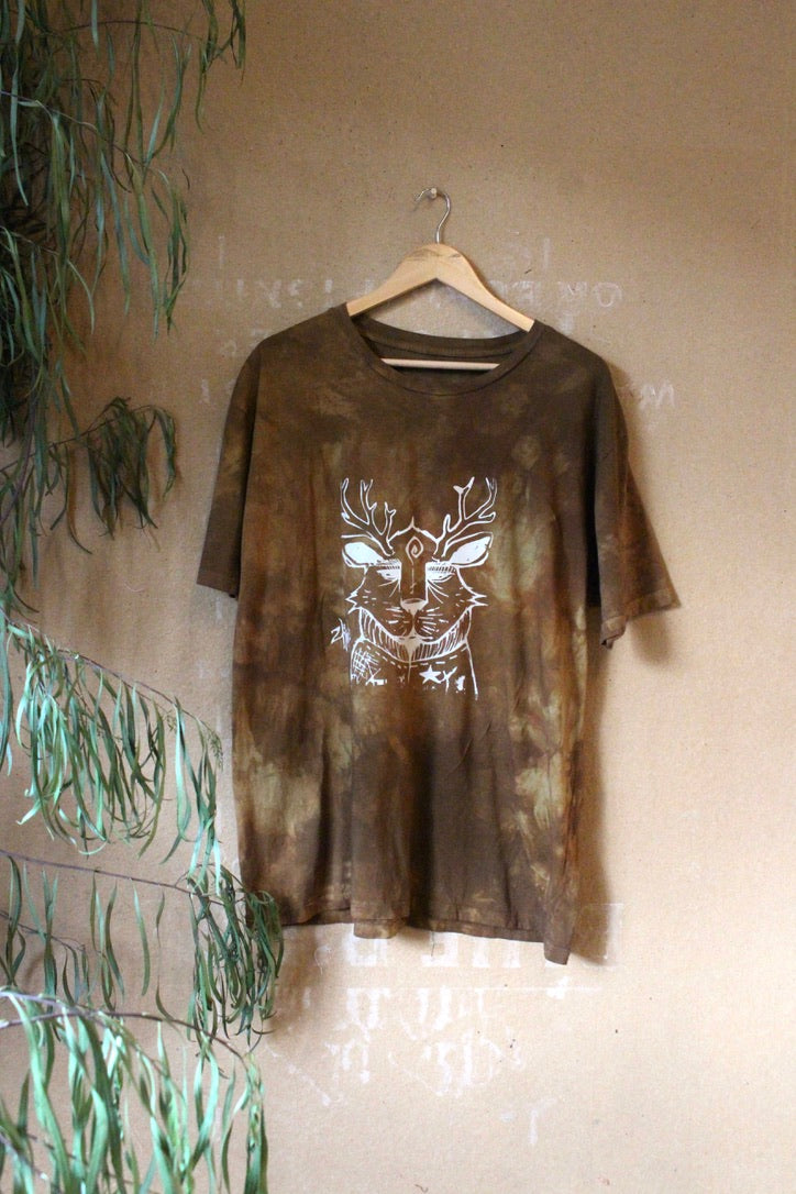 XL ROGER T-SHIRT - Unisex T-shirt - OOAK Dye hand dye - Screen Printed - 100% Cotton