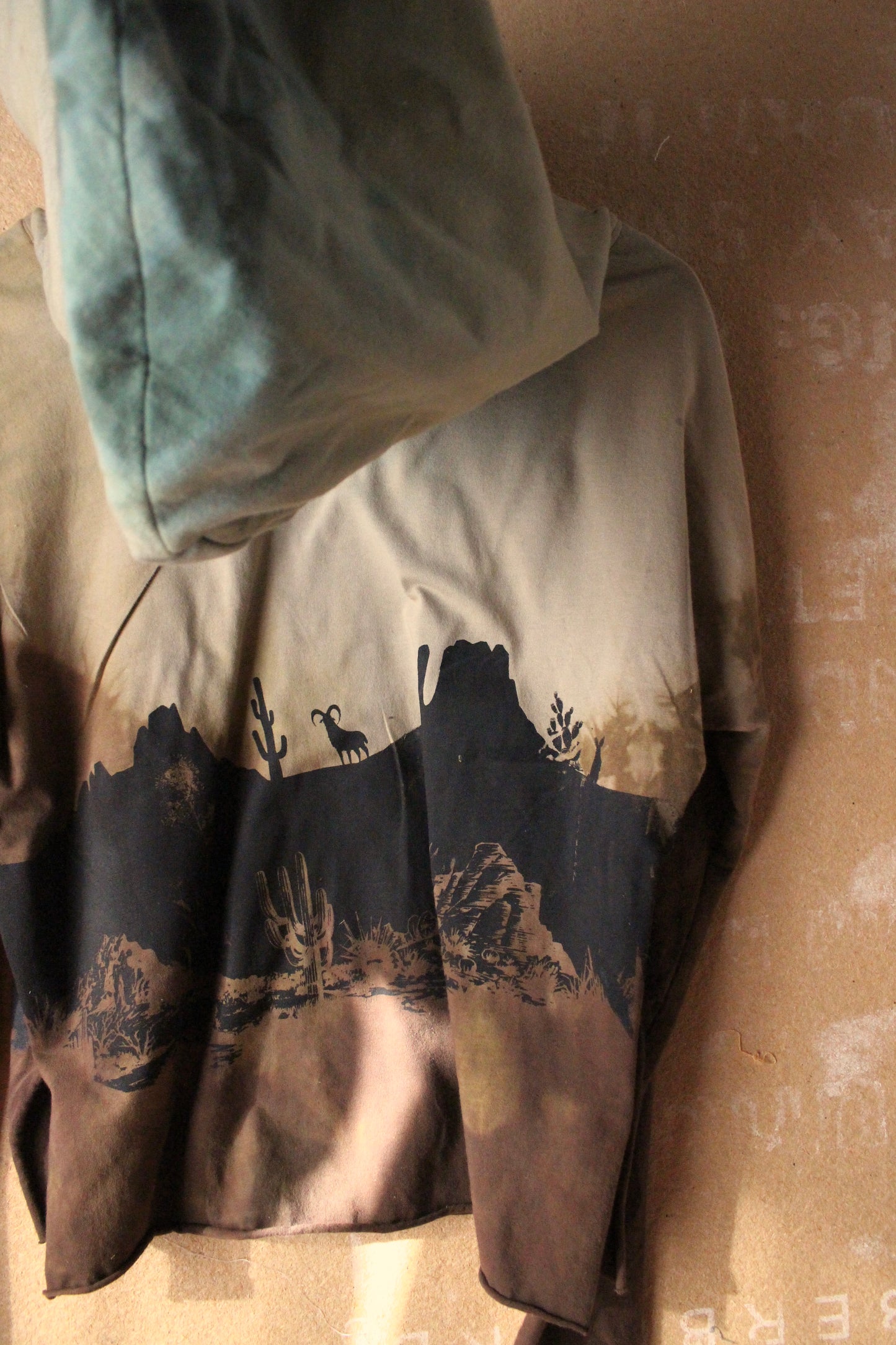 Small/Medium - -OOAK Grand Risings on the Canyon -Oversized Hood Hoodie Long sleeve Shirt - Soft- 100% Cotton - Deadstock fabric - Regenera-zhinh