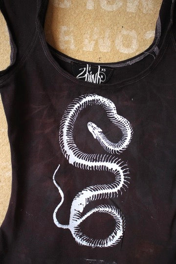 XS - Serpent Skeleton Basket top - Charcoal/brown/red hues - 96% cotton 4%Spandex