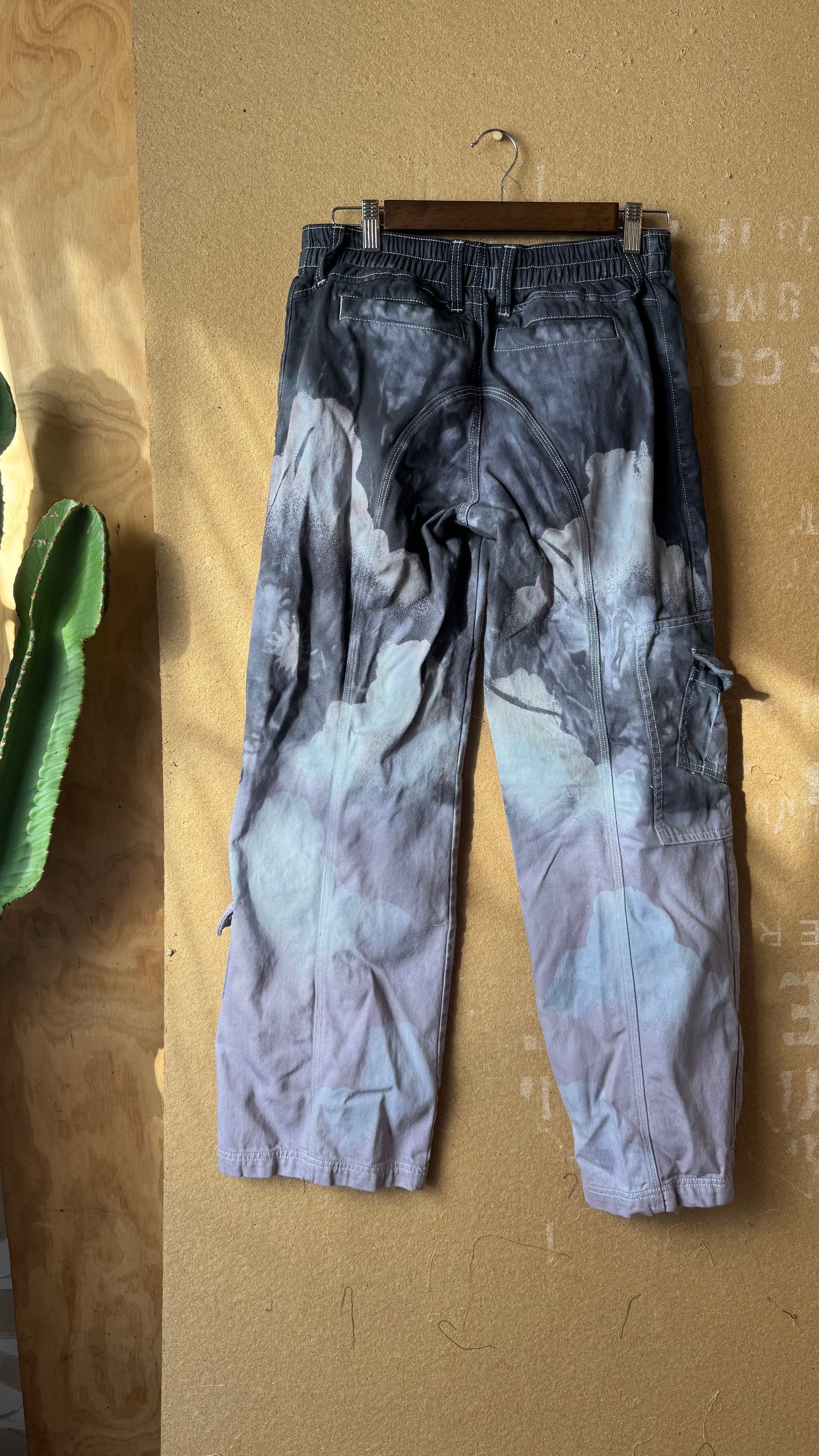 Size 27 - Smokey Cloudy Sky- 100% cotton Cargo pants BDG -regenerazhinh~ thick sturdy heavy weight - utility