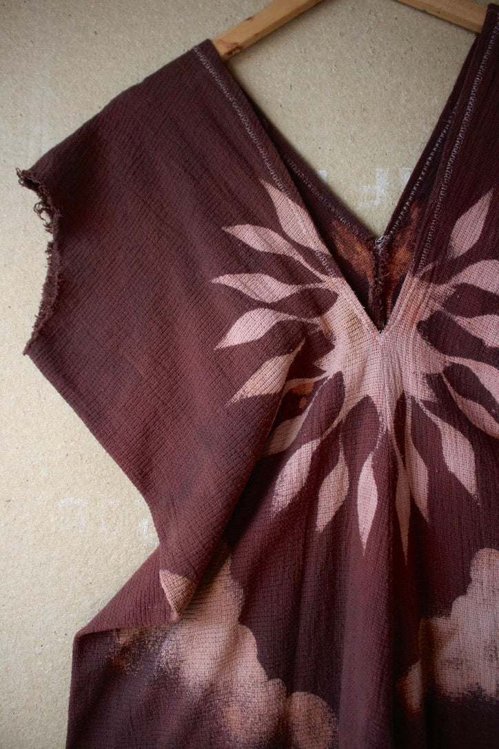 S/M/L Deep Mauve Heart Burst - Henka Dress - 100% Cotton Deadstock -Tie Back Open Weave Fabric - Long Maxi (on 5.5ft model)