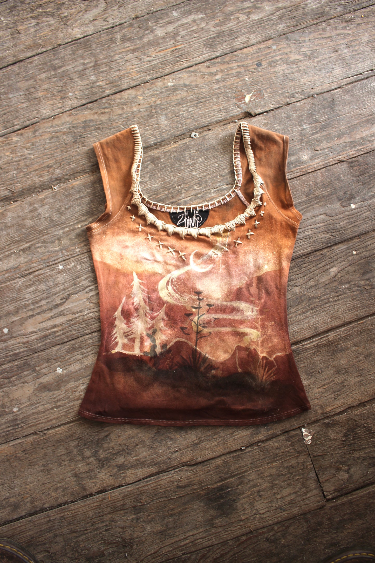 MEDIUM - MAMA Whispers Basket Top - Hand Embroidered neckline