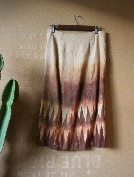Size 8 - Mountainous Pencil Skirt -100 %Linen  Heavy Weight - BAck Zipper - Skirt Length : 29 inches- 2 front pockets
