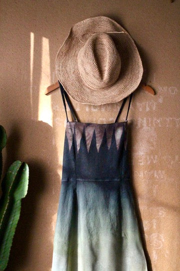 Large- Mountain Dress  - Stretchy Linen/Rayon - This dress is insanely comfy - a linen fabric that is stretchy and maintains the linen like texture...