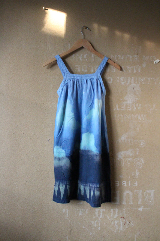 Size 10 (8/9 /10 year old ) Cloudy Day ABove the  Mountains Childrens Dress - 100% Linen
