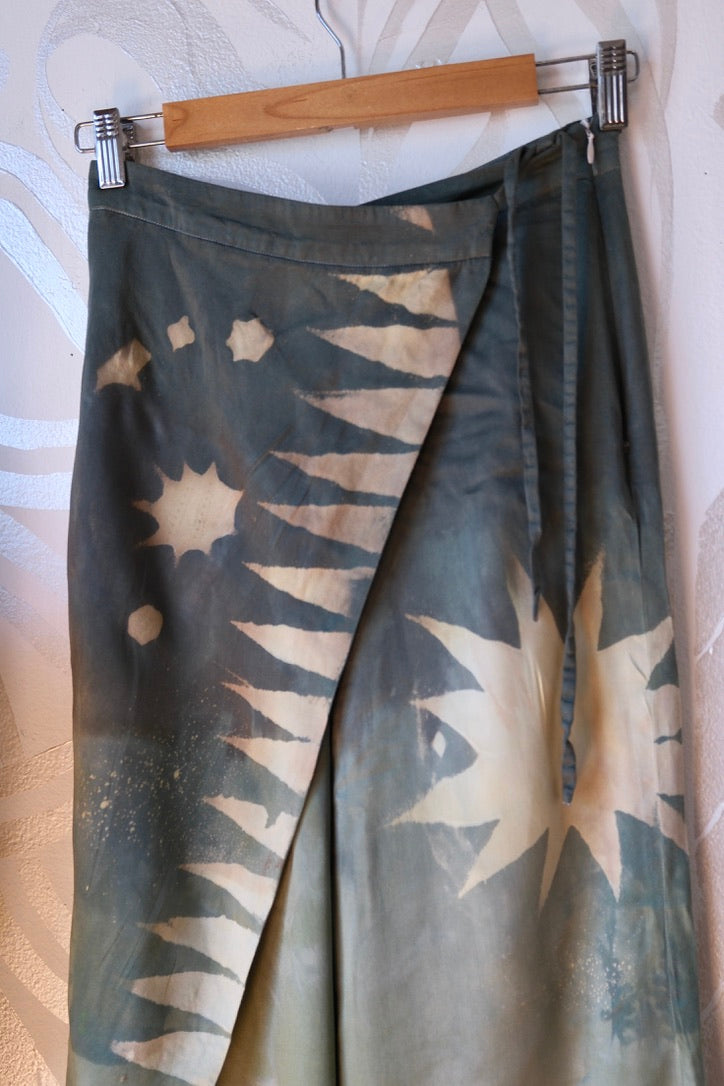 XS/S-  Jade Mountain Star Burst - Short length- HIGHWAISTED  ! Origami pants - made from Lotus Agricultural waste vegan "silk"
