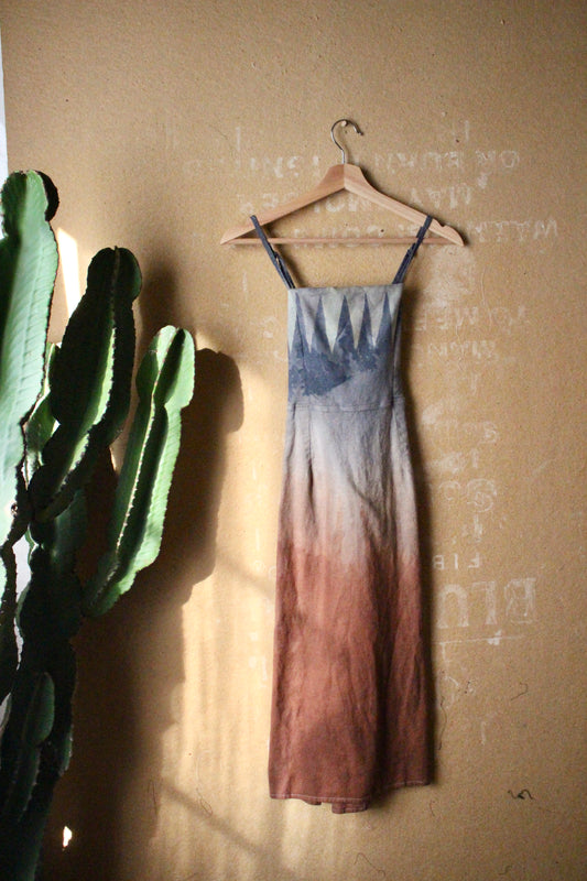 Medium - Mountain Dress - Stretchy Linen/Rayon