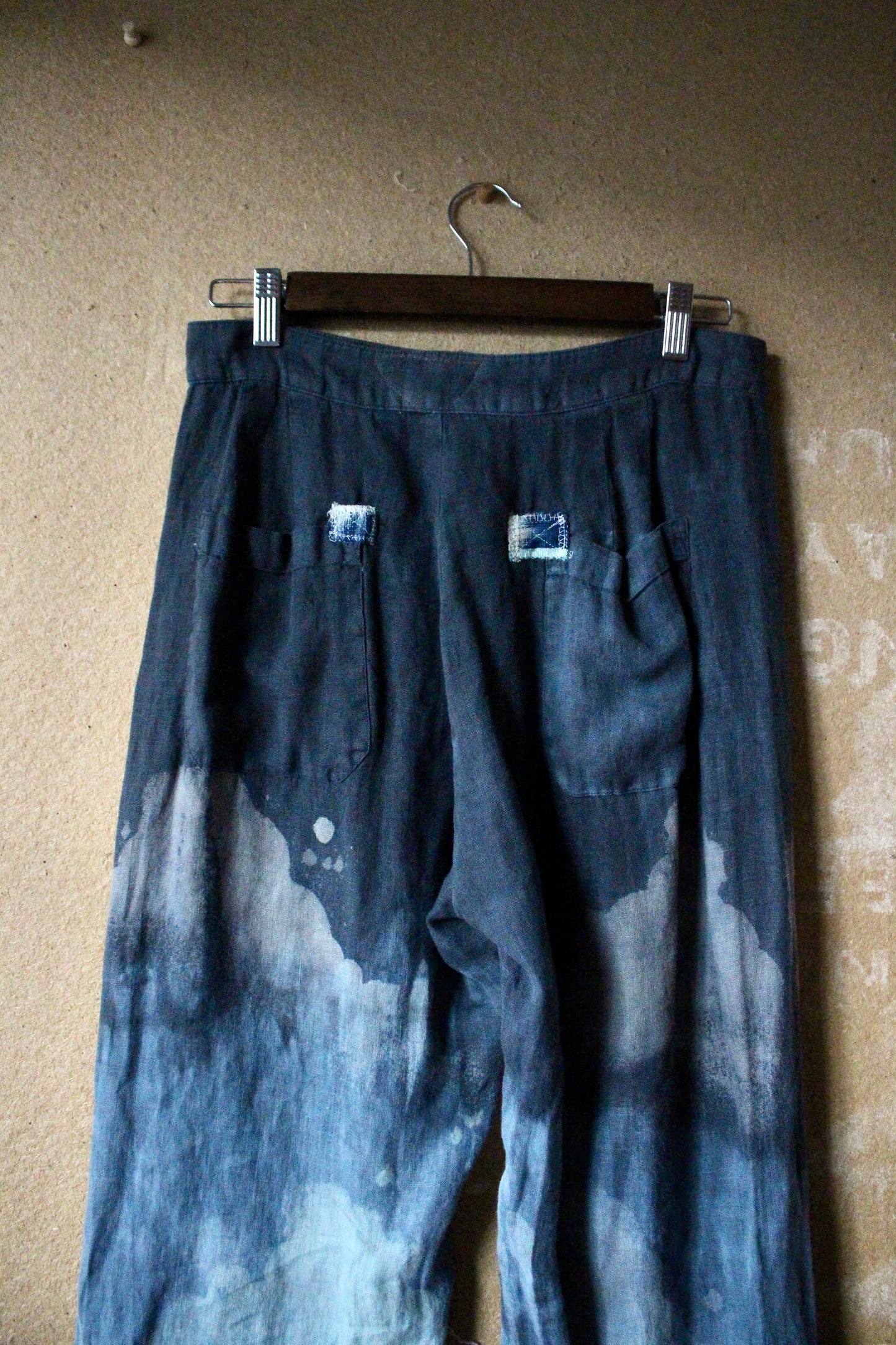 Size 4 - S/M Light weight Linen Pants - Measurements Below