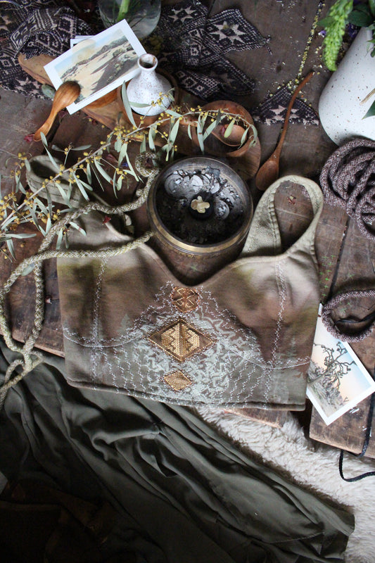 new RTS - 1 Medium -Muted Green/Brown The Rug Spell Corset Top- OPen adjustable back