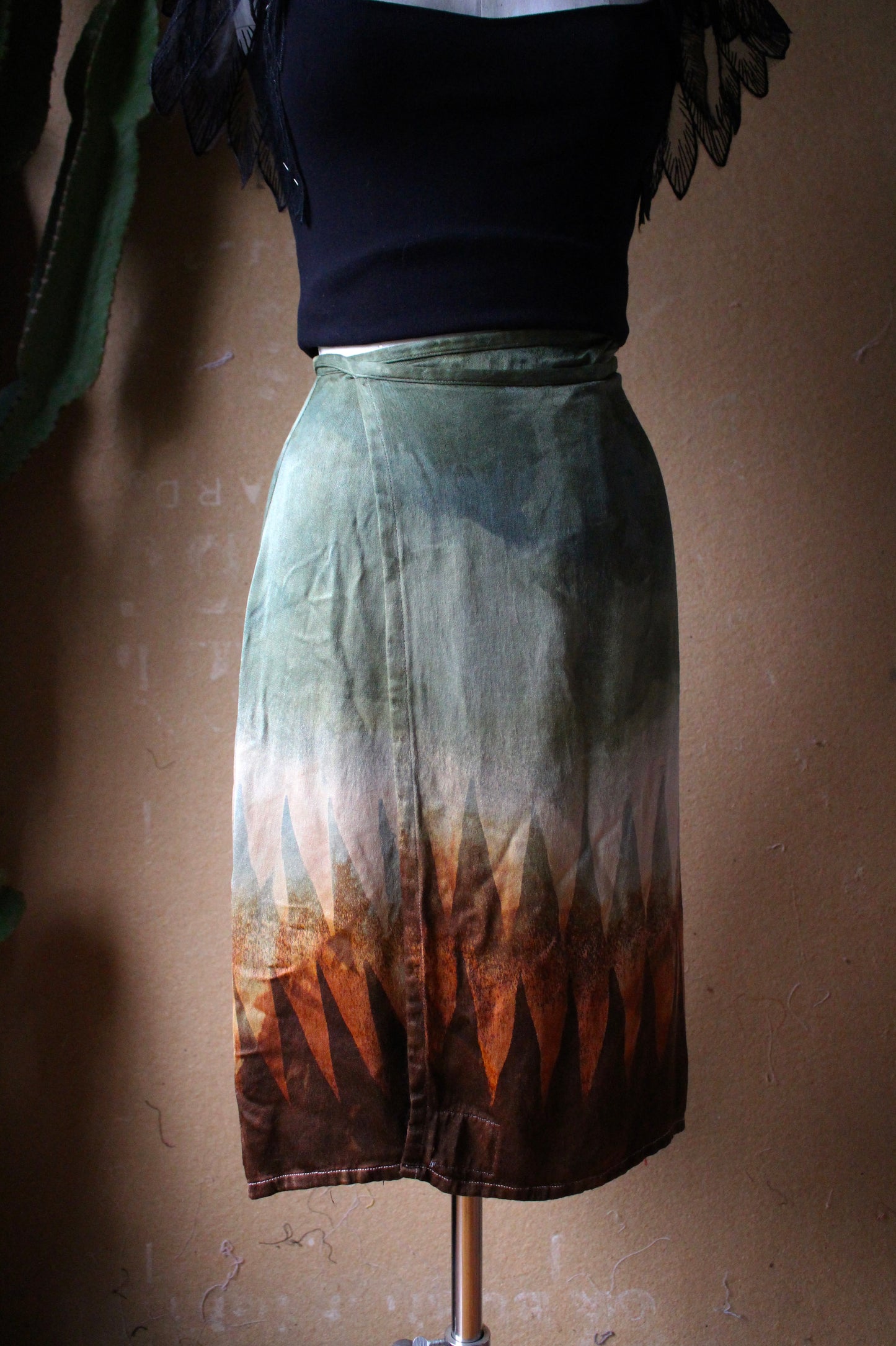 XS/Small/Medium - Mountainous Wrap Skirt - Semi Mini - Orange Peel Waste "Silk"