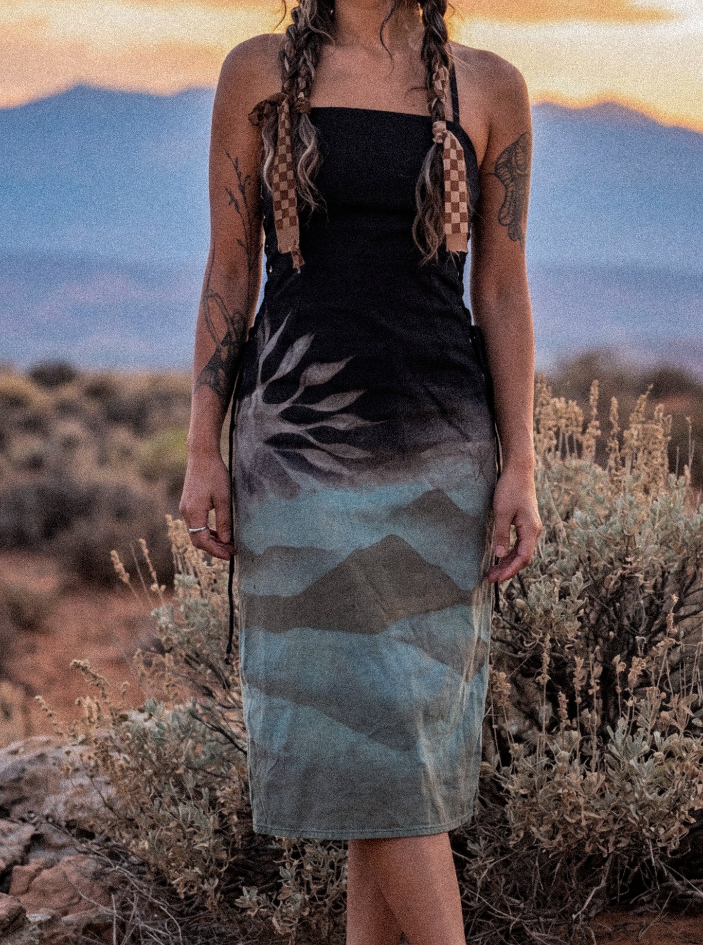 Small/Medium - Luna-dala Foggy Mountain Mysteries Dress - Made From 50% Linen 48%Rayon 2 % Spndx - Tie Back adjustable and Zipper - Stretchy -Uplcycled