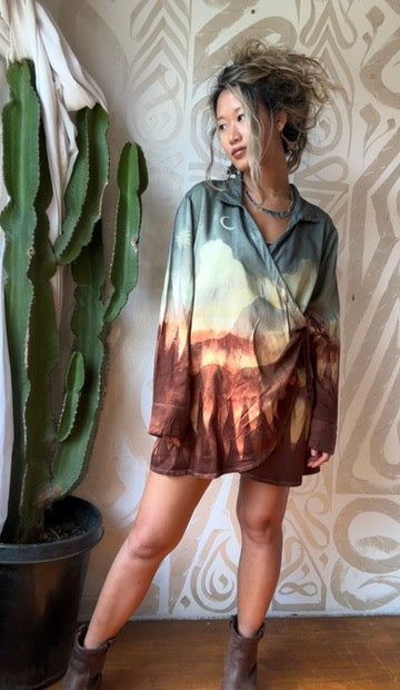 S/M - Canyon Desert Day - Wrap Top - Lotus waste vegan "Silk"