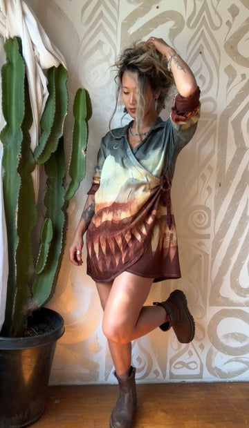 S/M - Canyon Desert Day - Wrap Top - Lotus waste vegan "Silk"