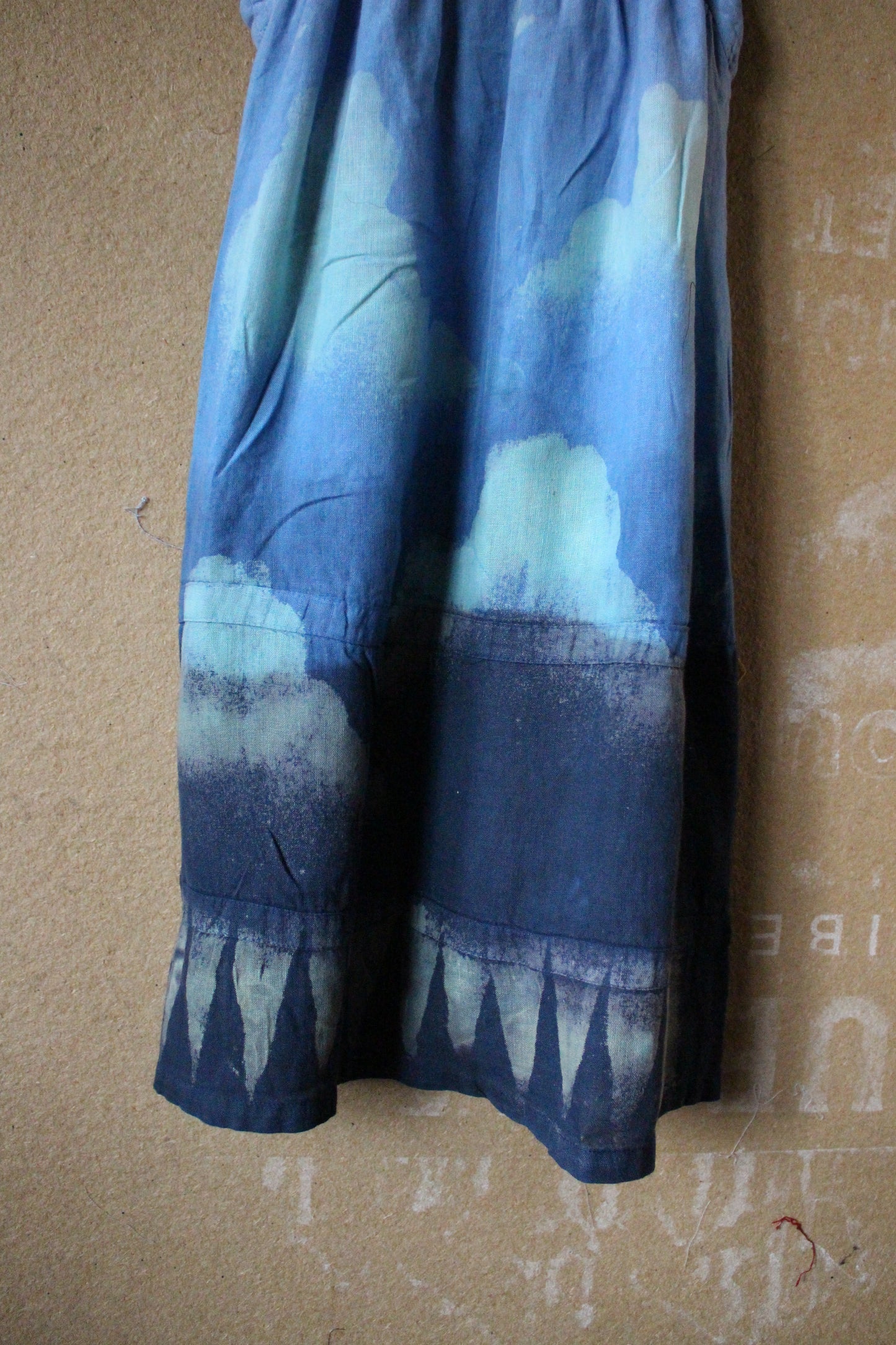 Size 10 (8/9 /10 year old ) Cloudy Day ABove the  Mountains Childrens Dress - 100% Linen