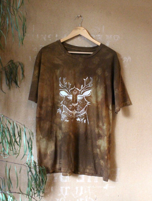 XL ROGER T-SHIRT - Unisex T-shirt - OOAK Dye hand dye - Screen Printed - 100% Cotton