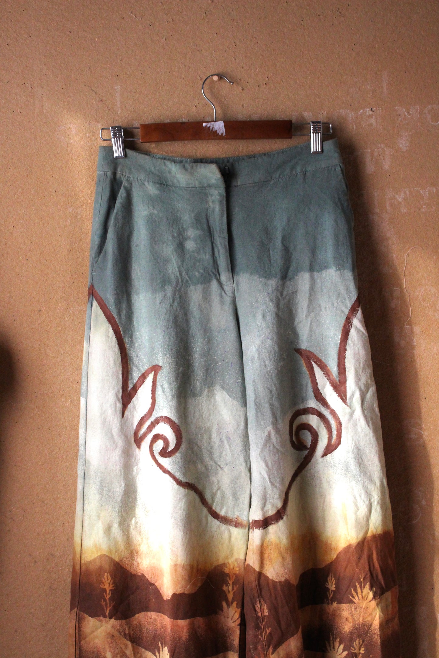 SIZE: fits 4-6 (medium) - Landscape - Temple Swirl -20% viscose 80% linen Regenerazhinh Upcycled Pants