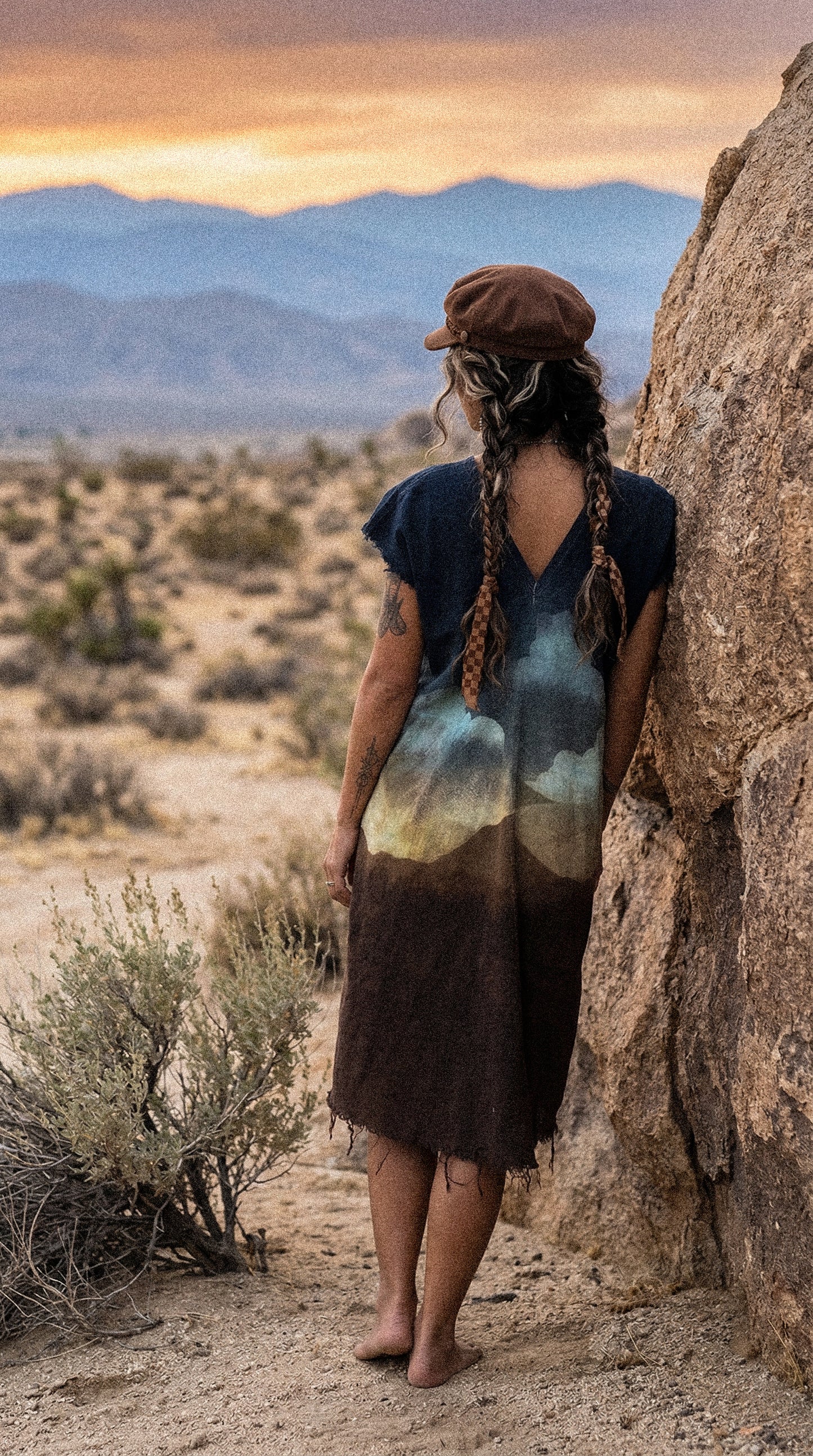 Petite (XS/S/M) - Hawk Takes Flight over Horizon Henka Dress -Adjustable transformable Tie back - 100% Cotton - Deadstock fabric - OOAK