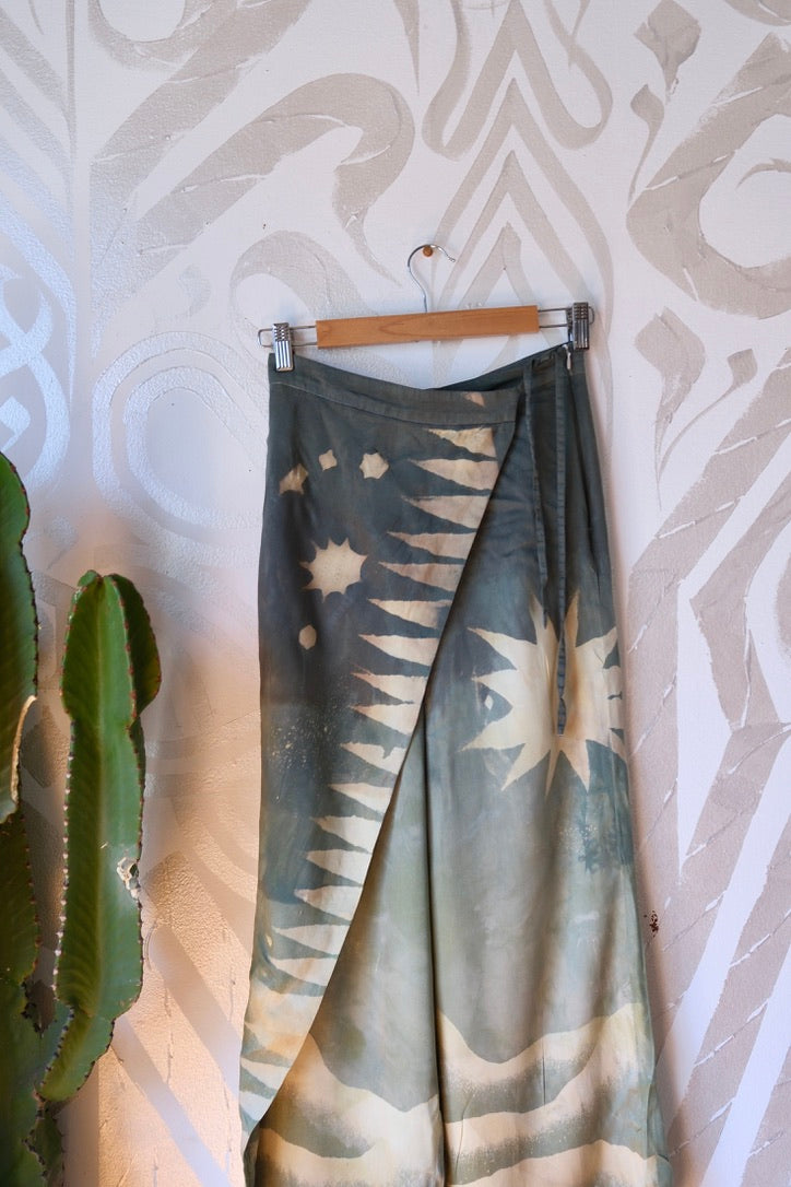 XS/S-  Jade Mountain Star Burst - Short length- HIGHWAISTED  ! Origami pants - made from Lotus Agricultural waste vegan "silk"