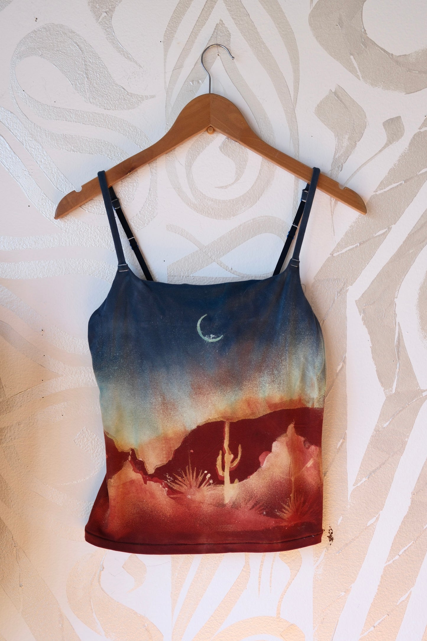 Large- Sedona Desert Hike- Cami Tank Top - 91% organic cotton and 9% elastane