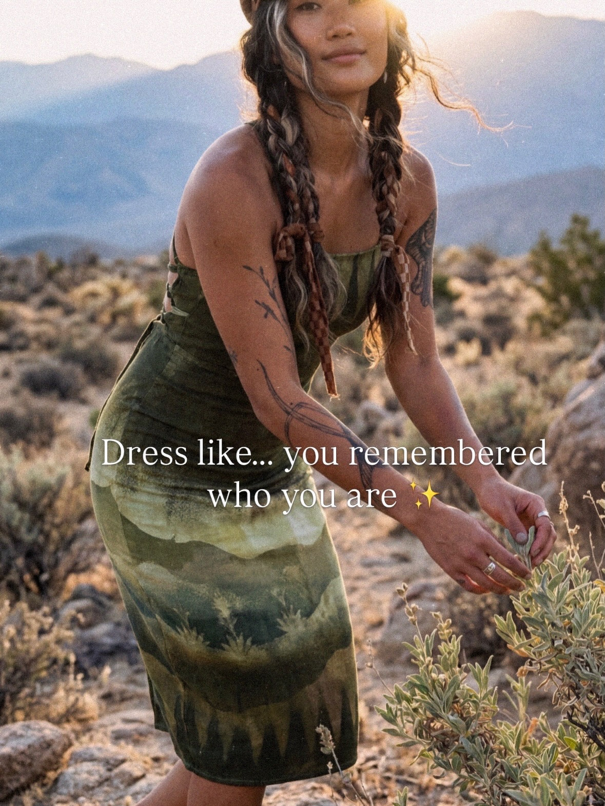 XS/S- Emerald Mountain-Scape Dress - Linen/Rayon/Spandex - Stretch - Adjustable back and Zipper