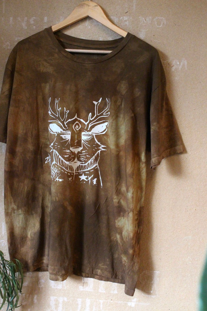 XL ROGER T-SHIRT - Unisex T-shirt - OOAK Dye hand dye - Screen Printed - 100% Cotton
