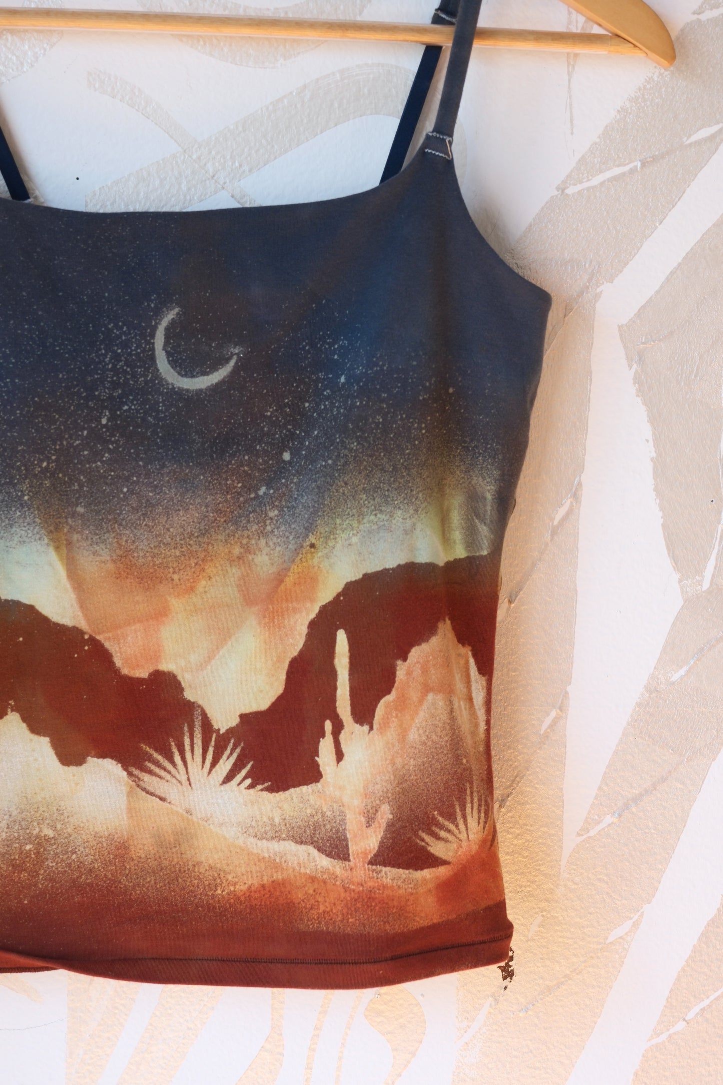 Large- Sedona Desert Hike 2- Cami Tank Top - 91% organic cotton and 9% elastane