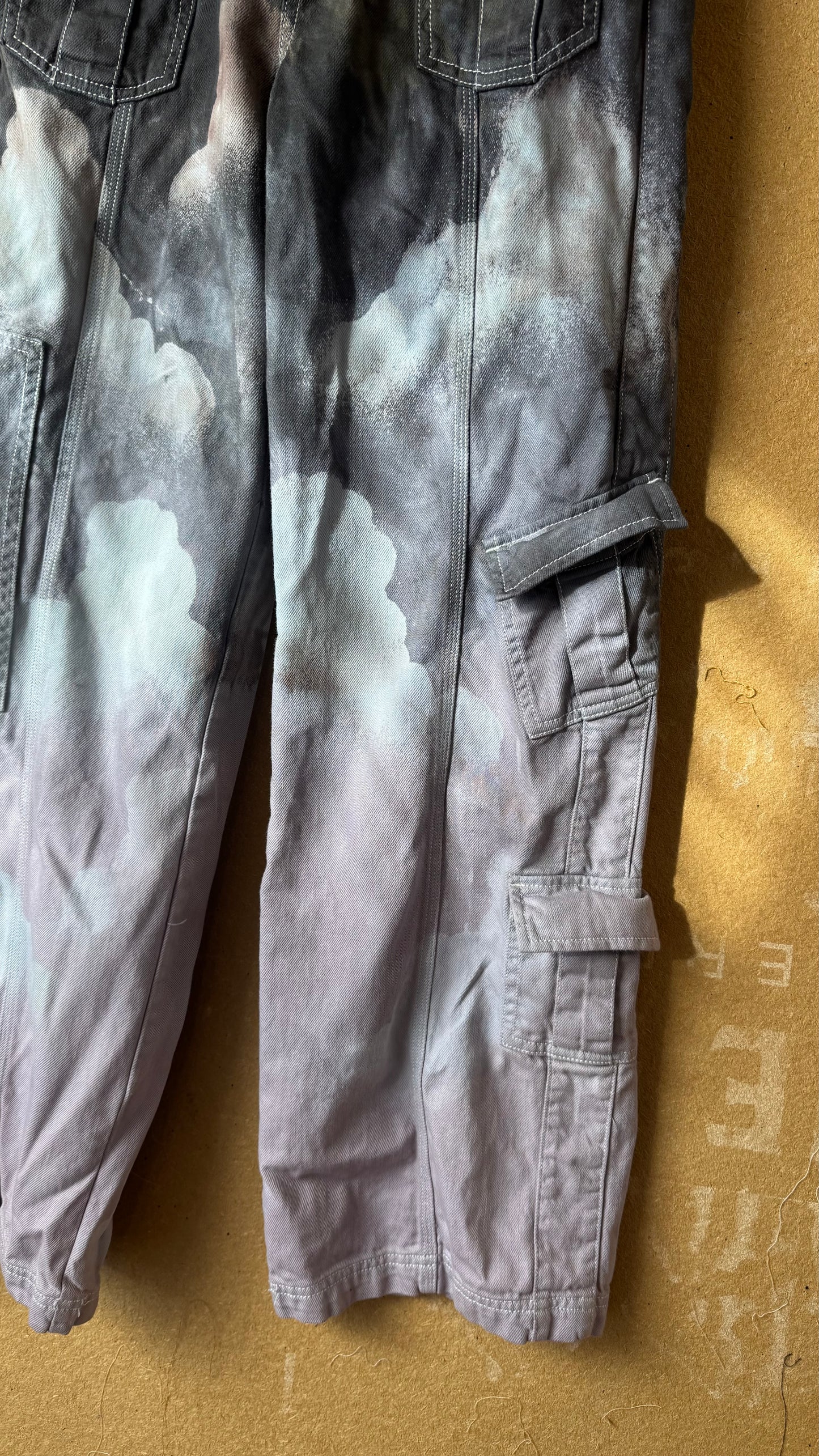 Size 27 - Smokey Cloudy Sky- 100% cotton Cargo pants BDG -regenerazhinh~ thick sturdy heavy weight - utility