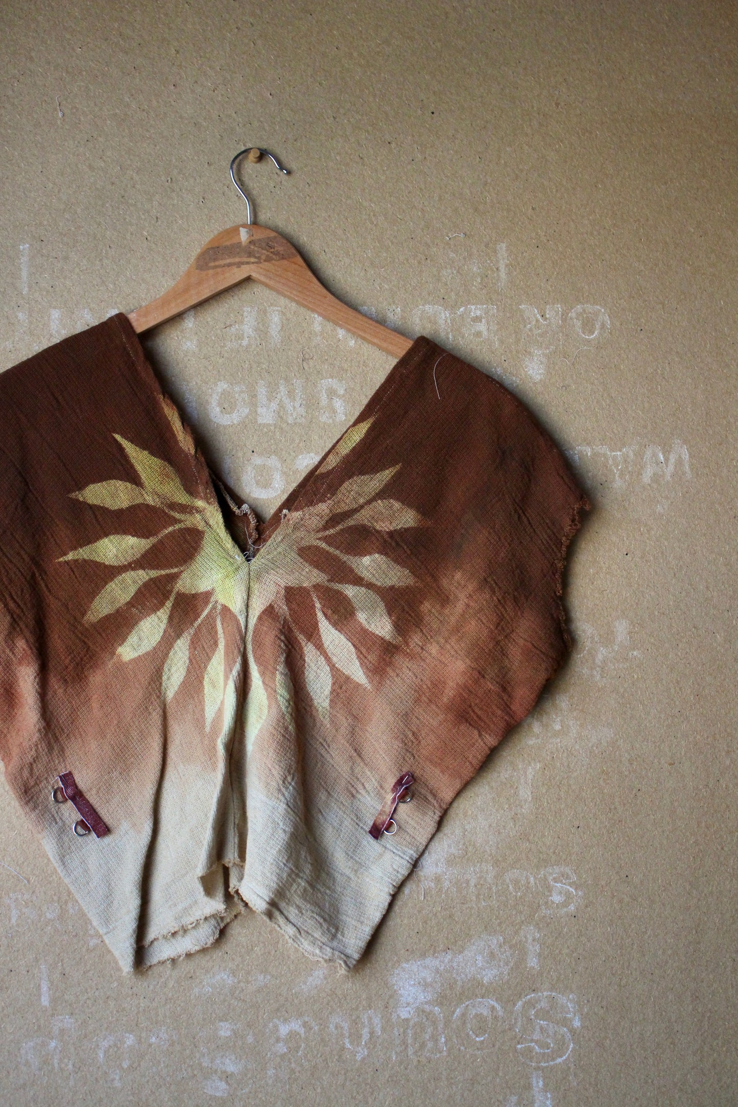 Solar Henka Top 2 - 100% Open woven Cotton - Deadstock
